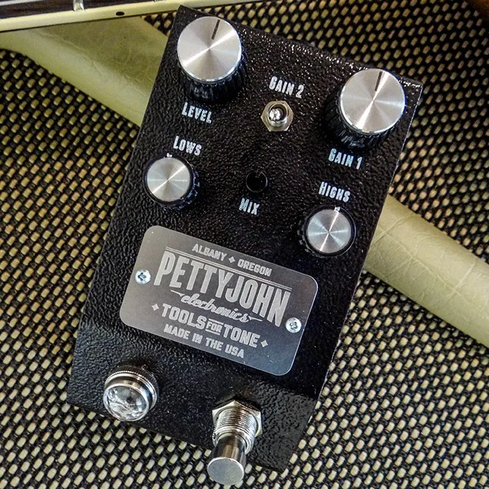 Pettyjohn Electronics Fuze - Distortion / Fuzz