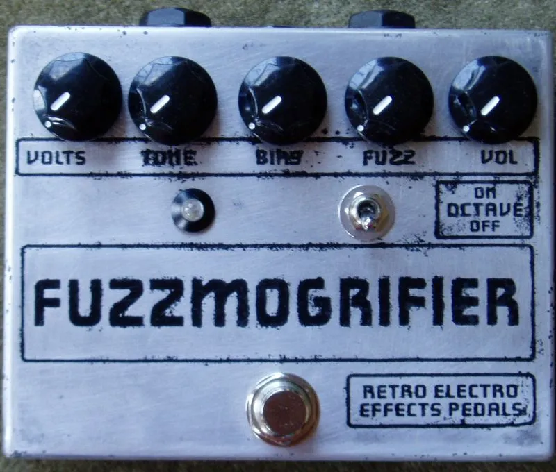 Retro-Electro Fuzzmogrifier