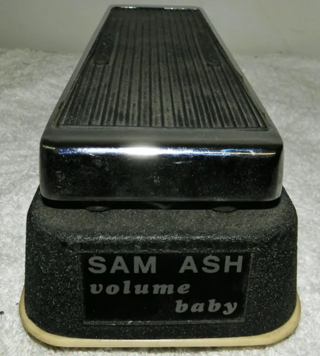 Sam Ash Volume Baby