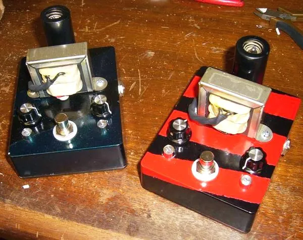 Satellite Amplifiers Eradicator - Tube Preamp Pedal
