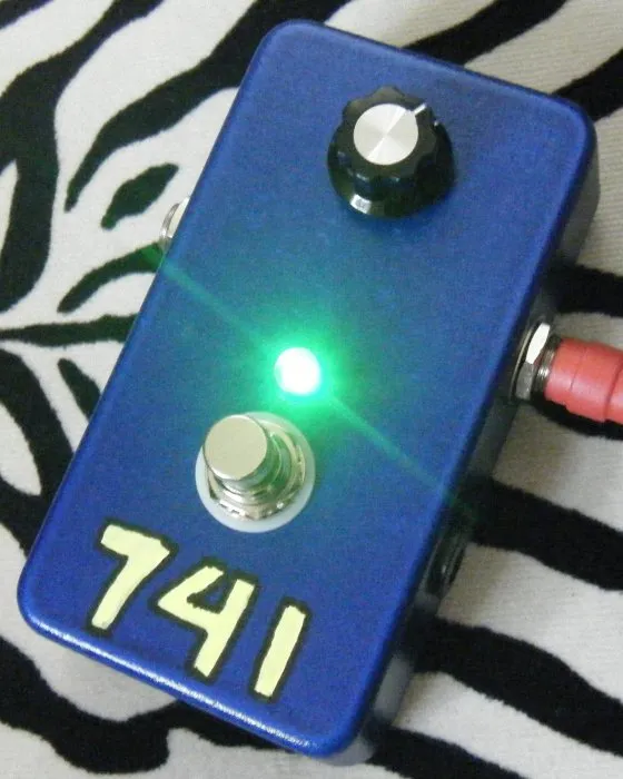 SkinKontrol Pedals 741 IC Based Distortion+