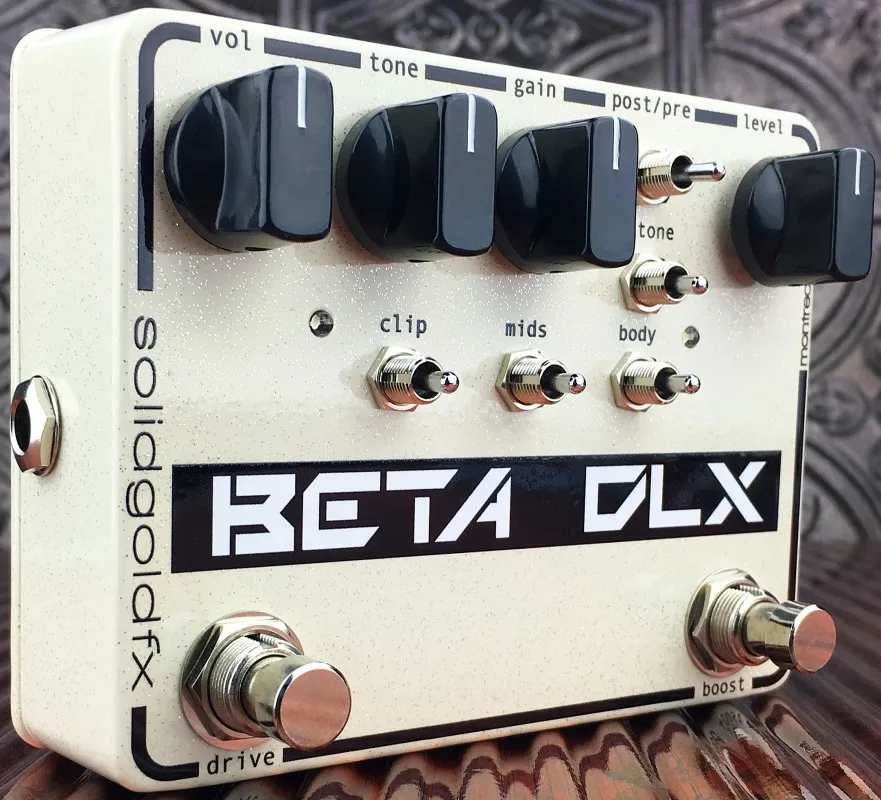 SolidGoldFX Beta DLX - Deluxe Bass Overdrive