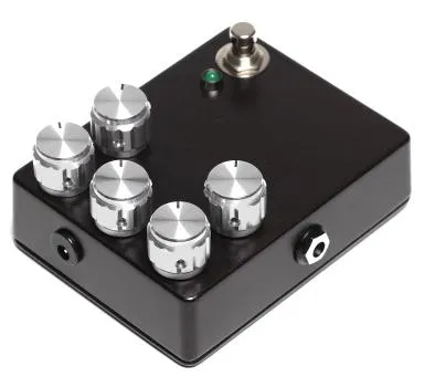 SOS Effects Defibrillator