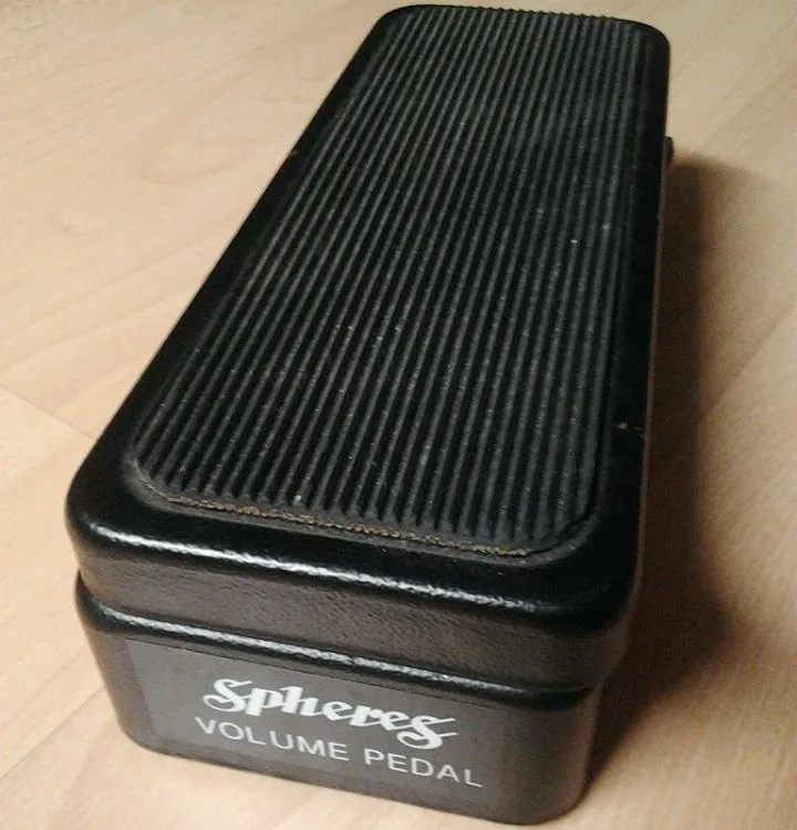 Spheres Volume Pedal