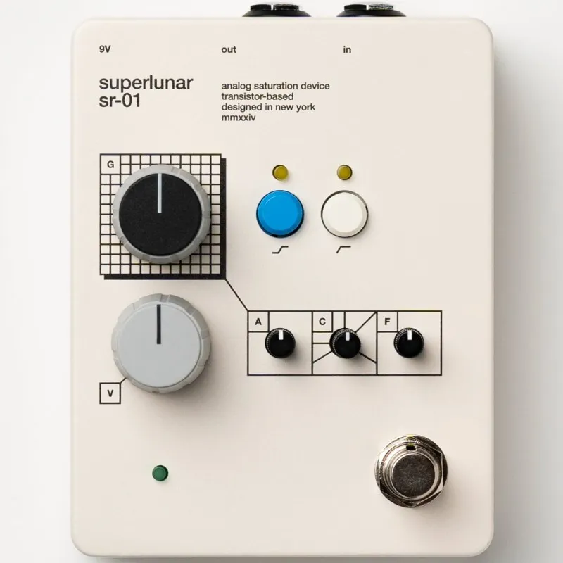 Superlunar SR-01 - Analog Saturation Device