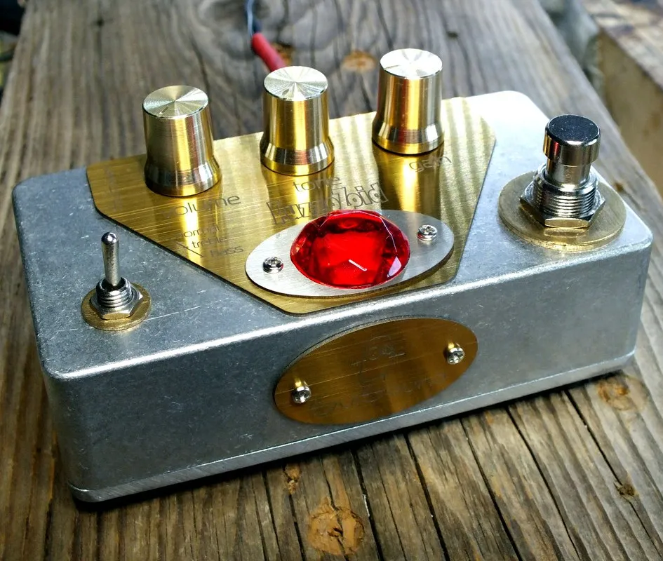 SviSound FuzzoZoid 01