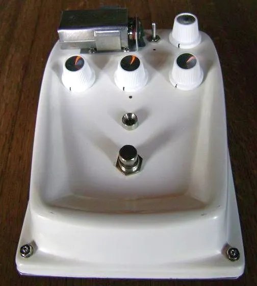 ToneButcher White Wail