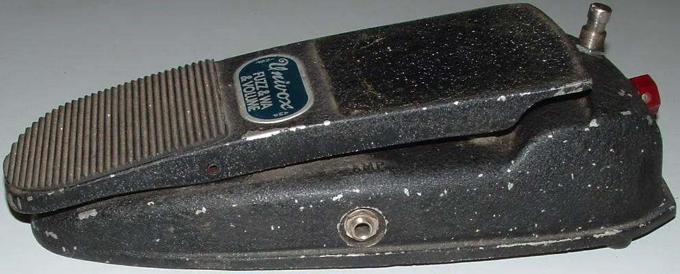 Univox (by fOXX) Fuzz & Wa & Volume