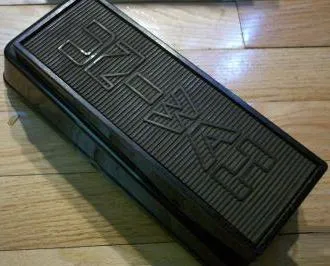 Univox UW-2 Uni-Wah