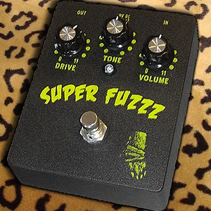 Wounded Paw Effects Super Fuzzz