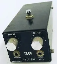 Yack DA-1 Fuzz Box